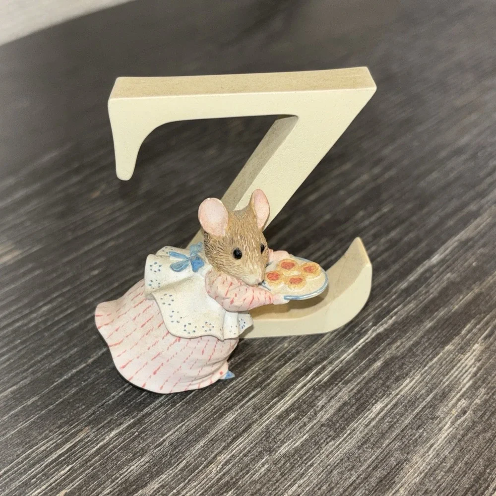 Peter Rabbit Alphabet Figurine Enesco 2005 Letter Z Beatrix Potter Appley Dapply